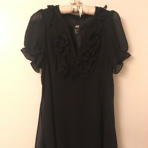 H&M’s short sleeve dress, XS